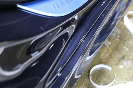 분당PPF BMW 8시리즈 840d 하이그로시 필러와 발판 보호시공 / 수원 인계동