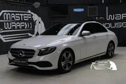 e클래스 W213 루프스킨 제거, 수원 3M 2080글로스블랙 시공기 / 수원 인계동