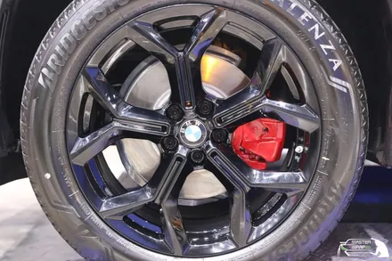 BMW X4 크롬죽이기 랩핑과 휠캘리퍼 도색 / 수원 인계동