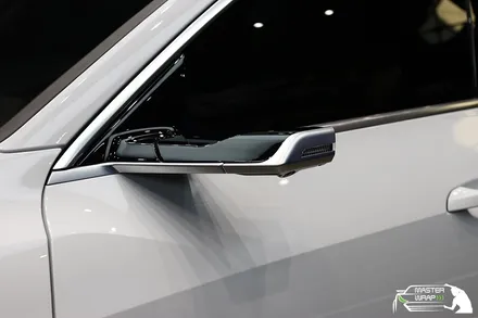 아우디 이트론(E-tron) 그릴도색으로 블랙 포인트 넣어주기! / 수원 인계동
