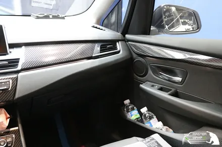 【자동차 실내 튜닝】 BMW 2시리즈 액티브투어러 카본 실내랩핑으로 더 럭셔리하게! / 수원 인계동