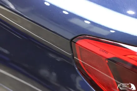 BMW 5시리즈 540i 유광카본 자동차루프스킨 시공으로 더 강렬하게! / 수원 인계동