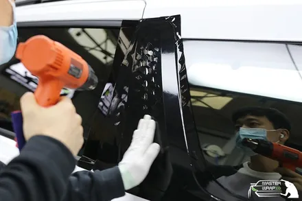 수원랩핑 올뉴카니발 2021년형이 윈도우몰딩 크롬죽이기로 멋스럽게 변신! / 수원 인계동