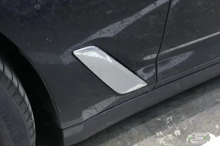 【수원랩핑】 BMW 5시리즈 짙은 블랙의 톤다운 크롬딜리트 시공 / 수원 인계동