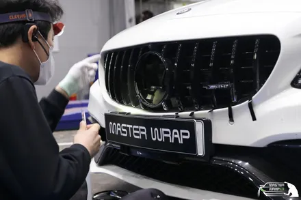 【수원랩핑】 벤츠 C63 amg 그릴 세로줄 랩핑 / 수원 인계동