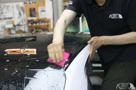 제네시스 G90 블랙PPF 루프스킨 시공, 고급스러움과 보호를 동시에 / 수원 인계동