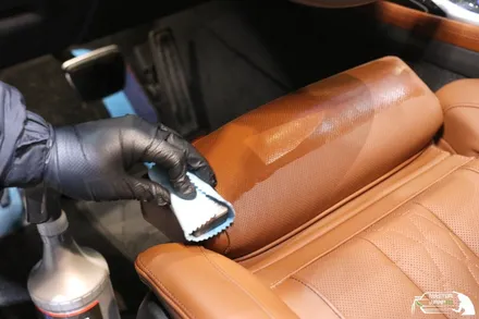 BMW X7 실내 가죽시트 코팅 시스템엑스 / 수원 인계동