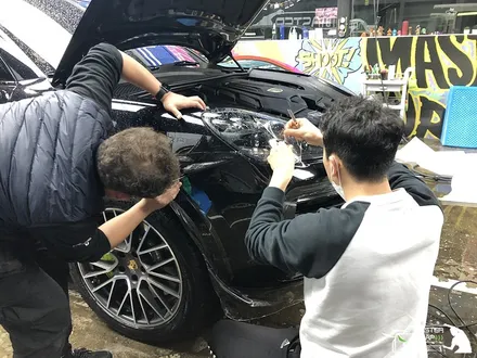 광교PPF로 포르쉐 카이엔 프론트범퍼 보험수리 보호시공 완료! / 수원 인계동