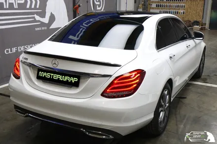 벤츠 C클래스 C200 블랙PPF 루프스킨 하이그로시 작업 / 수원 인계동