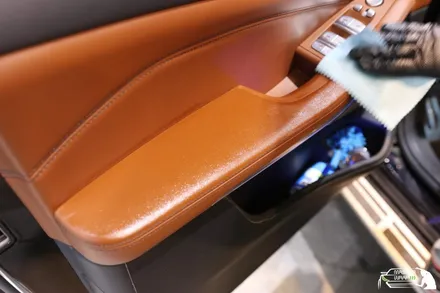BMW X7 실내 가죽시트 코팅 시스템엑스 / 수원 인계동