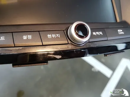 자동차 실내복원 디퓨저로 망가진 플라스틱 내장재 복원시공! / 수원 인계동