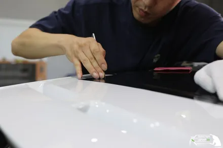 랜드로버 디스커버리5 블랙팩과 사이드스텝 장착 시공 / 수원 인계동