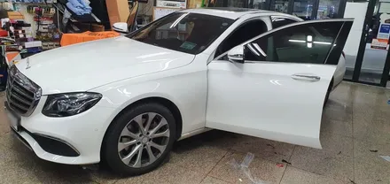 벤츠 E클래스 안드로이드 셋탑형 네비게이션 M2C-200A 송파구 오토갤러리