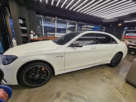 벤츠 S63 AMG 트위터 , 송풍구 엠비언트 장착에 순정연동 오토갤러리 ( 하남 - 미사 , 제주 - 제주시 , 송파 - 문정 , 송파 - 라운지 )