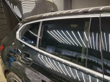 BMW F20118D 세인트아모 프리미엄라인 노블필름으로 입히다.