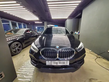 BMW F20118D 세인트아모 프리미엄라인 노블필름으로 입히다.