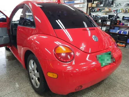 폭스바겐 뉴비틀 드라이빙의 즐거움을 선택하신 이유가 여기 있습니다. 뉴비틀전용 안드로이드 올인원 전동접이식 사이드 미러 개조작업과 동시에 진행된 부분부분 업그레이드!!!