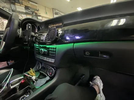 남자의 로망 벤츠W218 CLS 63AMG 해신LED로 엠비언트 시공으로 실내 분위기 업그레이드!