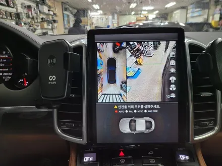 포르쉐 카이엔 초고화질 슈퍼뷰 어라운드뷰 시공 안전운행 도우미!
