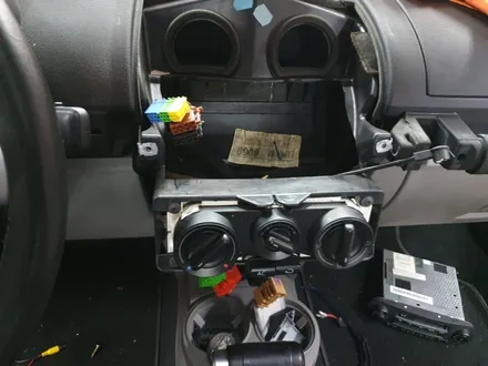 폭스바겐 뉴비틀 드라이빙의 즐거움을 선택하신 이유가 여기 있습니다. 뉴비틀전용 안드로이드 올인원 전동접이식 사이드 미러 개조작업과 동시에 진행된 부분부분 업그레이드!!!