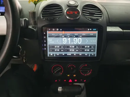 폭스바겐 뉴비틀 드라이빙의 즐거움을 선택하신 이유가 여기 있습니다. 뉴비틀전용 안드로이드 올인원 전동접이식 사이드 미러 개조작업과 동시에 진행된 부분부분 업그레이드!!!