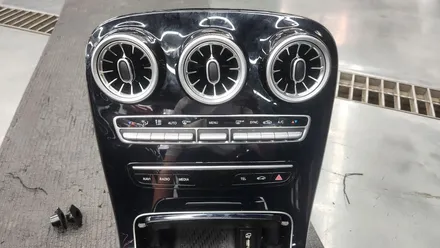벤츠 W205 C43 AMG 순정연동 송풍구 + 리어송풍구 엠비언트 풀세팅 | 오토갤러리 김포점 · 송파점
