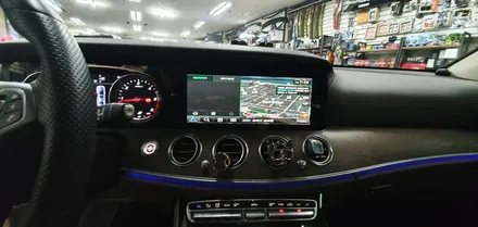 벤츠 E클래스 안드로이드 셋탑형 네비게이션 M2C-200A 송파구 오토갤러리