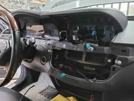 럭셔리한 벤츠 W221 S500 안드로이드 올인원 장착후기 포스팅.