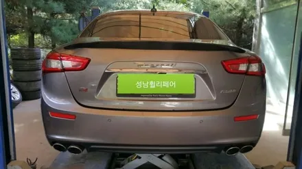 마세라티 기블리 F4 21인치휠 순정칼라복원 / 용인 보정동