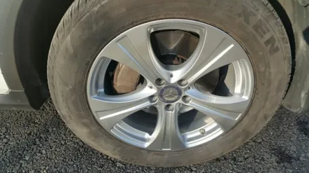 벤츠 GLC220d  18인치 순정휠수리복원,판교휠수리,판교휠복원,분당휠수리,분당휠복원,죽전휠복원,죽전휠수리,수지휠복원,수지휠수리,성남휠복원,성남휠수리,용인휠수리,용인휠복원 / 용인 보정동