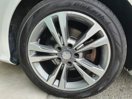 벤츠 E300 4matic 17인치다이야컷팅휠수리판교휠수리,판교휠복원,분당휠수리,분당휠복원,죽전휠복원,죽전휠수리,수지휠복원,수지휠수리,성남휠복원,성남휠수리,용인휠수리,용인휠수리 / 용인 보정동