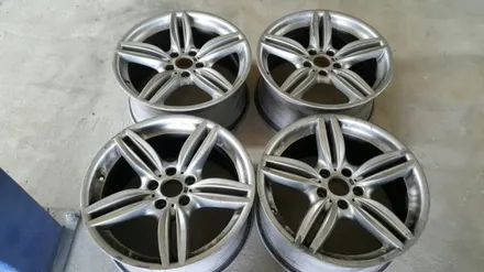 BMW 530D 19인치 휠수리복원,판교휠수리,판교휠복원,분당휠수리,분당휠복원,죽전휠복원,죽전휠수리,수지휠복원,수지휠수리,성남휠복원,성남휠수리,용인휠수리,용인휠복원 / 용인 보정동