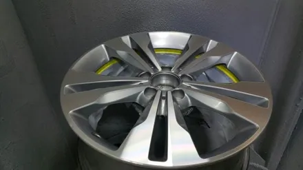 벤츠 cla200 18인치 다이아컷팅휠 / 용인 보정동