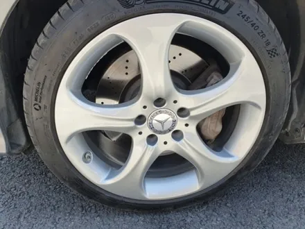 벤츠 E300 4matic 순정칼라 페인팅수리복원,판교휠수리,판교휠복원,분당휠수리,분당휠복원,죽전휠복원,죽전휠수리,수지휠복원,수지휠수리,성남휠복원,성남휠수리,용인휠수리,용인휠복원 / 용인 보정동