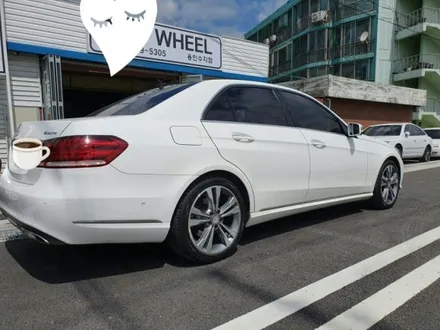 벤츠 E300 4메틱 다이아컷팅 휠수리복원,판교휠수리,판교휠복원,분당휠수리,분당휠복원,죽전휠복원,죽전휠수리,수지휠복원,수지휠수리,성남휠복원,성남휠수리,용인휠수리,용인휠복원 / 용인 보정동