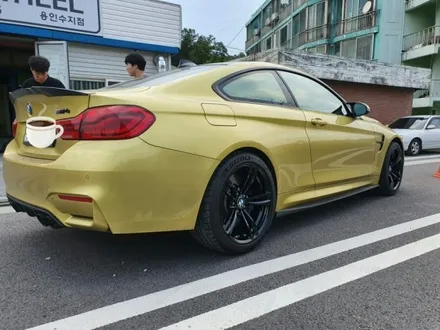 BMW M4 19인치 블랙폴리시수리,판교휠수리,판교휠복원,분당휠수리,분당휠복원,죽전휠복원,죽전휠수리,수지휠복원,수지휠수리,성남휠복원,성남휠수리,용인휠수리,용인휠수리 / 용인 보정동