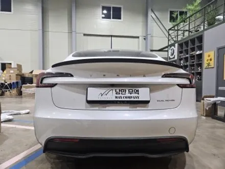 [TESLA] 모델3 하이랜드 퍼포먼스 범퍼 PP재질로 더욱 완벽한 순정형 타입 최신파츠 1:1 국내최초 컨버전 / 충청 금산