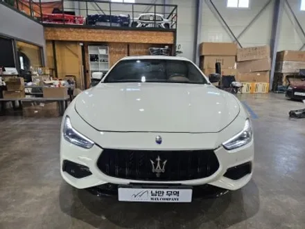 [MASERATI] 기블리 트로페오 컨버전! 카본핸들과 신형기어봉, 마세라티 안드로이드 올인원 feat.버튼이식 / 충청 금산