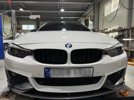 [BMW] F바디 4시리즈 후기형 헤드라이트 잭바이잭 타입 개선형 제품! 국내 최초 M4호환 가능 제품! / 충청 금산