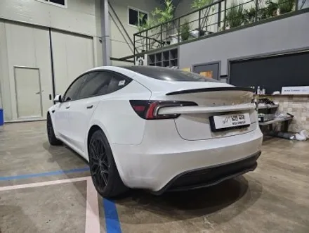 [TESLA] 모델3 하이랜드 퍼포먼스 범퍼 PP재질로 더욱 완벽한 순정형 타입 최신파츠 1:1 국내최초 컨버전 / 충청 금산