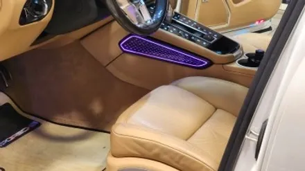 [PORSCHE] 포르쉐 마칸 신형개조와 함께 실내 풀 엠비언트 작업! 전차종이 아닌 전용 LED 제품! 오직 낭만무역 최신형 엠비언트 / 충청 금산