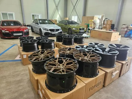 [WHEEL] 단 하나뿐인 휠, 차량별 맞춤 단조 911·머스탱·파나메라 전용 커스텀 오더메이드! / 충청 금산