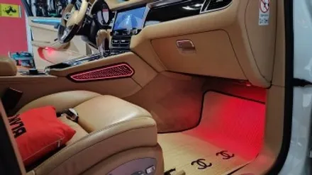 [PORSCHE] 포르쉐 마칸 신형개조와 함께 실내 풀 엠비언트 작업! 전차종이 아닌 전용 LED 제품! 오직 낭만무역 최신형 엠비언트 / 충청 금산