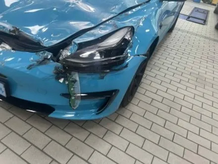 [TESLA]테슬라 모델3 외판전손! 수리비가 이정도로 싸다고? 내가 알던 수리비가 아닌데? 낭만무역 테슬라 부품 수입 전문! / 충청 금산