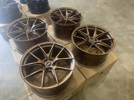 [WHEEL] 초경량 풀 단조 커스텀 20인치 휠 장착기-반무광 브론즈의 완벽한 피팅감! / 충청 금산