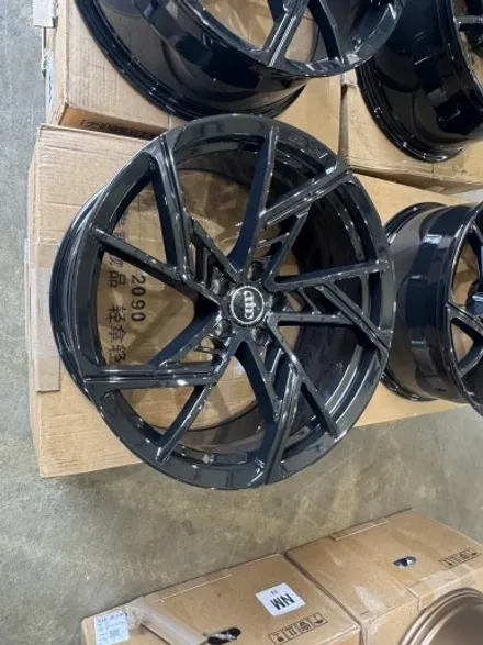 [WHEEL] 아우디 RS7 4K 최신형 개조와 함께, A 스타일 커스텀 풀 단조휠 장착! / 충청 금산