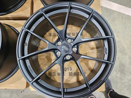[WHEEL] 단 하나뿐인 휠, 차량별 맞춤 단조 911·머스탱·파나메라 전용 커스텀 오더메이드! / 충청 금산