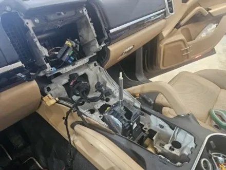 [PORSCHE] 포르쉐 카이엔 958 안드로이드 올인원, 스포츠 크로노, 신형 핸들 교체작업! 이제는 눈가려도 작업 할수있는 낭만무역! / 충청 금산