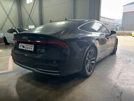 [AUDI] 아우디 A7 준신형 차량을 최신형 RS7으로 풀 컨버전 / 충청 금산