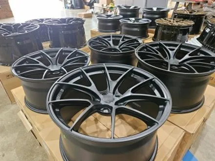 [WHEEL] 단 하나뿐인 휠, 차량별 맞춤 단조 911·머스탱·파나메라 전용 커스텀 오더메이드! / 충청 금산